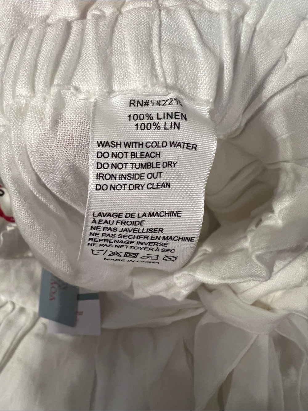 High-Waisted White Paperbag Linen Shorts with Tie Waist - Picture 4 of 4